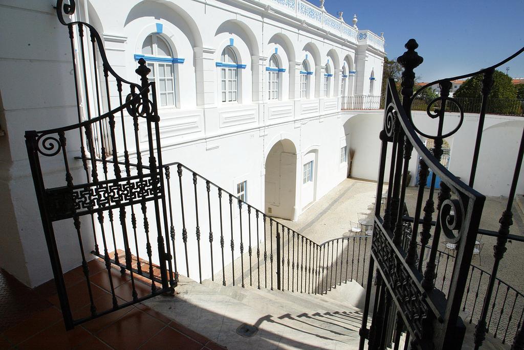 Hotel De Moura Bagian luar foto
